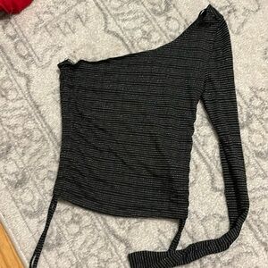 Forever 21 one shoulder shirt